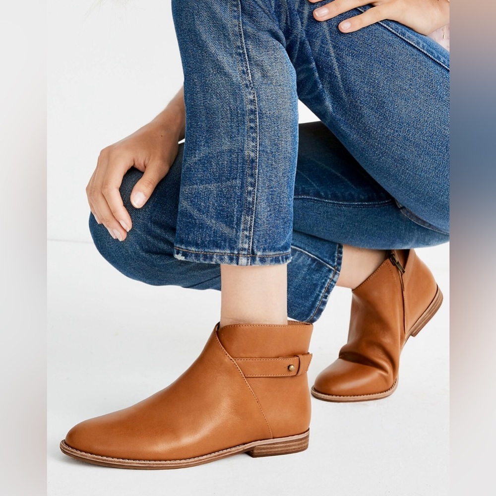EUC Madewell Kelci Flat Boot Size 7
